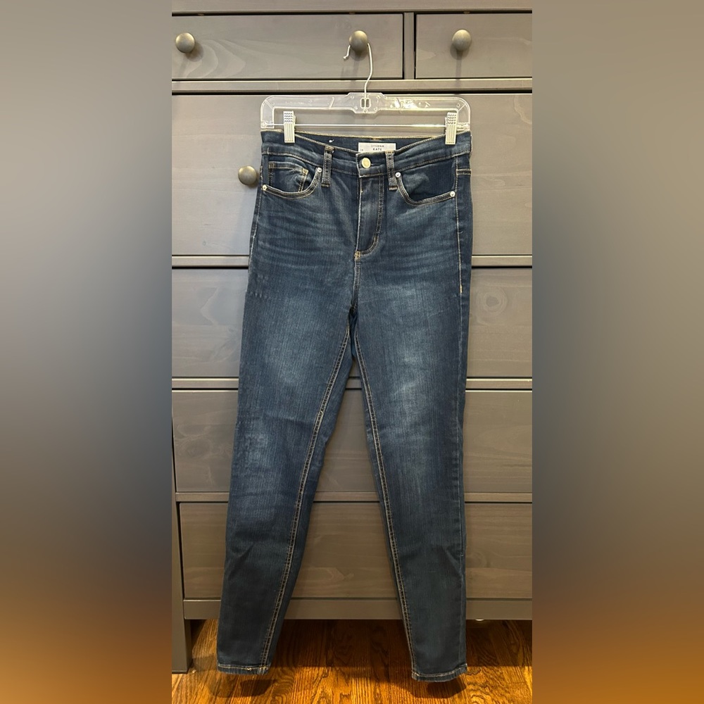 High waisted skinny jeans